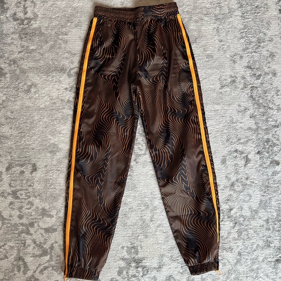Collision Trackpants - Picture 2 of 16